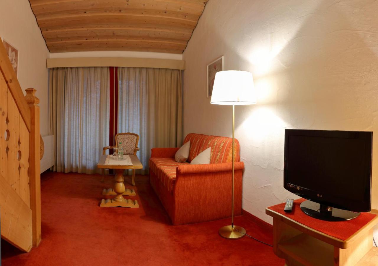 Gasthof & Hotel Zur Post Wallgau Exteriér fotografie