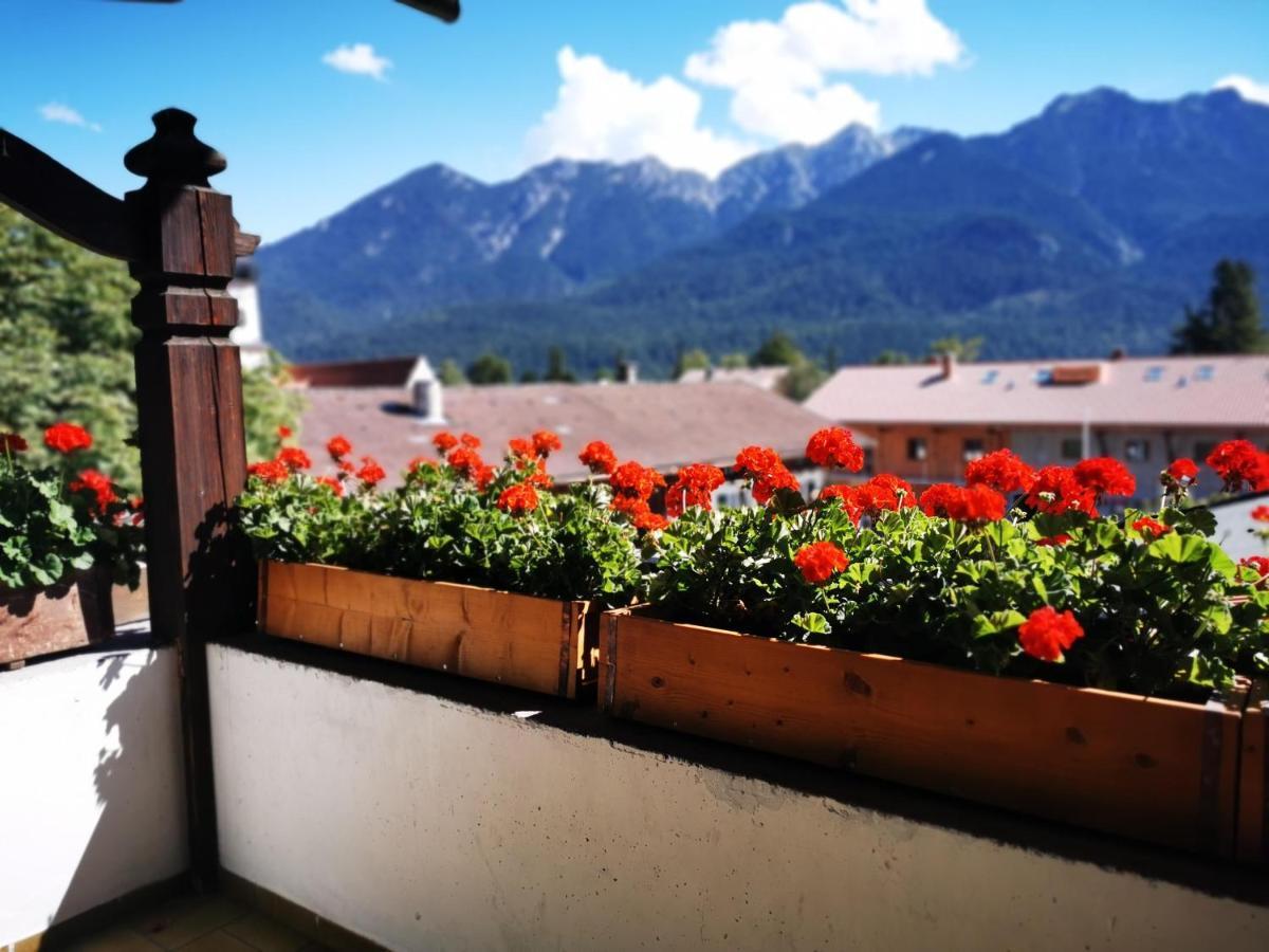 Gasthof & Hotel Zur Post Wallgau Exteriér fotografie